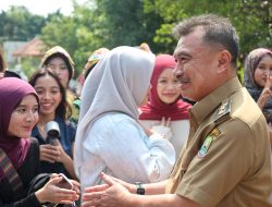 Abdul Harris Bobihoe Buka MPLS SMAN 10 Kota Bekasi dan Wanti-Wanti Bahaya Tawuran