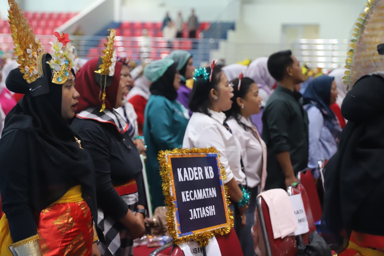 Bekasi - Sarasehan Kader Keluarga Berencana (KB) di GOR Bang Yan Gedung Voli, Kota Bekasi, pada Selasa (21/7/2026). Foto: Ist/Gobekasi.id.