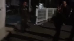 Bekasi - Penyerahan tesangka, Anggota DPRD Kabupaten Bekasi, Nyumarno dari Polres Metro Bekasi ke Kejaksaan Negeri Kota Bekasi, Rabu (29/7/2026). Foto: Ist