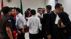 Dakwaan Dinilai Kabur, Anggota DPRD Kabupaten Bekasi Nyumarno Ajukan Eksepsi