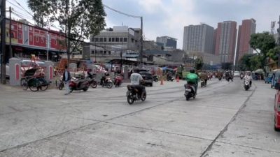 Bekasi - Wajah Jalan Ir. H. Juanda di kawasan depan Pasar Baru Bekasi kini tampak berbeda usai diperbaiki. Foto: Ist/Gobekasi.id.