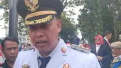 Bekasi- Wali Kota Bekasi Tri Adhianto usai memimpin rangkaian upacara HUT ke-81 RI di Alun-Alun M Hasibuan Kota Bekasi, Senin (17/8/2026). Foto: Ist