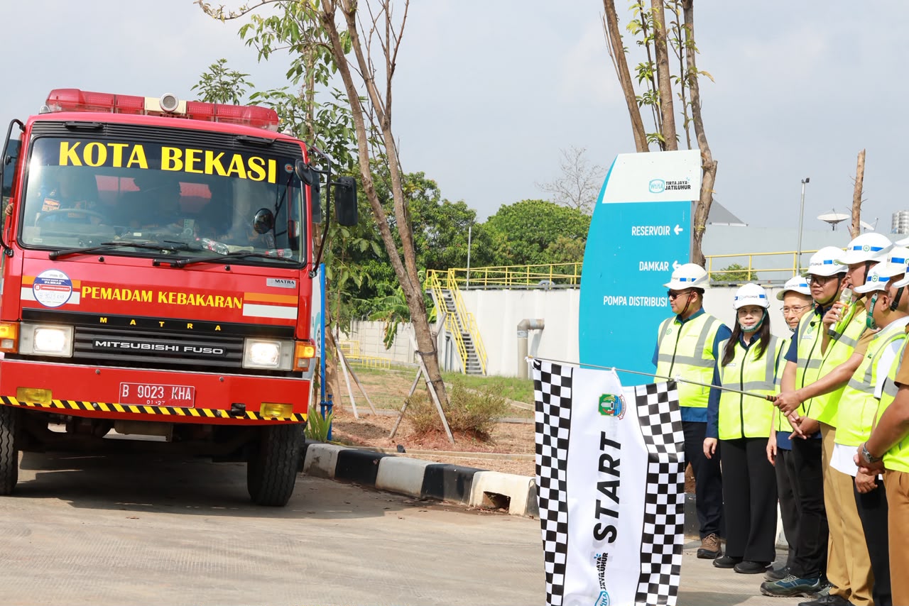 Bekasi - Pelepasan armada dilakukan langsung oleh Wali Kota Bekasi, Tri Adhianto, di kawasan PSN SPAM Regional Jatiluhur I, Kota Bekasi, Senin (3/8/2026). Foto: Ist/Gobekasi.id.