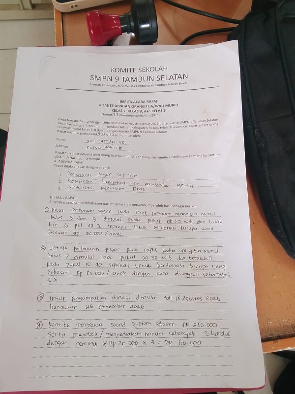 Bekasi - Lembar pungutan untuk pembangunan pager di SMP Negeri 9 Tambun Selatan. Foto: Ist/Gobekasi.id.