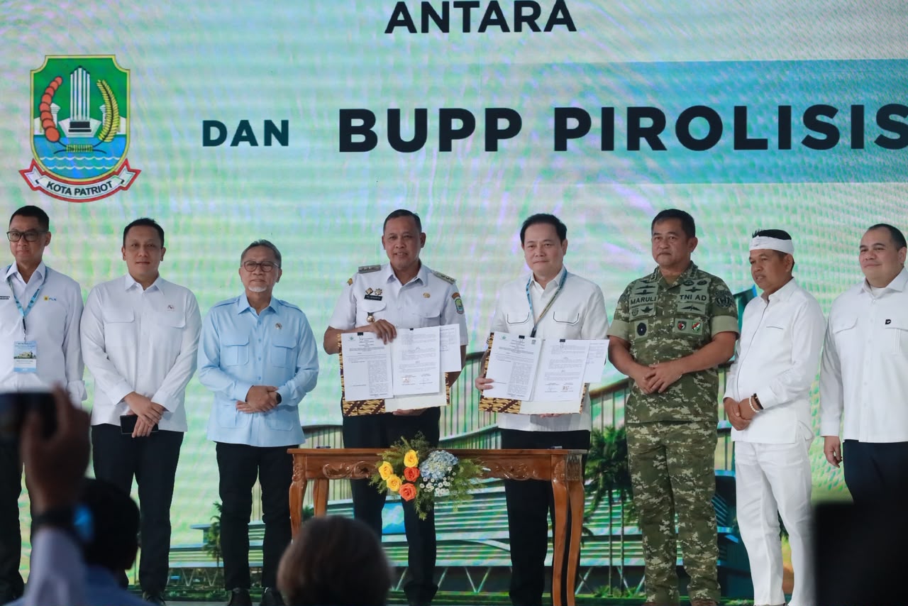 Bekasi - Wali Kota Bekasi Tri Adhianto dalam kesempatan persemian PSEL di Ciketing Udik, Bantargebang, Kota Bekasi, Rabu (26/8/2026). Foto: Ist/Gobekasi.id.