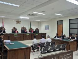Kesaksian Pengunjung di PN Cikarang Ungkap Peran Anggota DPRD Bekasi Nyumarno Saat Kericuhan Restoran