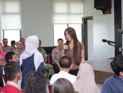 Vilmei Ingatkan 242 Ketua OSIS Bekasi soal Screen Time dan Jejak Digital