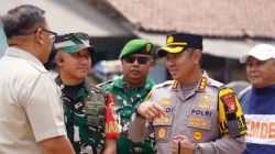 Bekasi - Kapolres Metro Bekasi Kombes Pol Andi Oddang mengapresiasi warga dan 12.261 personel gabungan yang sukses menjaga kondusivitas Pilkades Serentak 2026. Foto: Ist