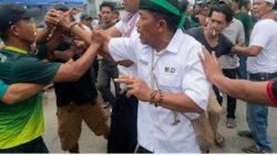 Bentrok Pendukung Calon Kades di Sukawangi Bekasi, Jalan Raya Sempat Lumpuh Total
