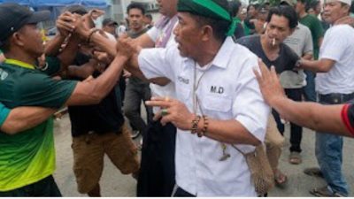 Bentrok Pendukung Calon Kades di Sukawangi Bekasi, Jalan Raya Sempat Lumpuh Total