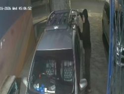 Parkir Depan Toko di Jalan Raya Kampung Sawah, Roof Rack Toyota Avanza Raib Digasak Maling