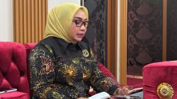 Bekasi - Ketua Dekranasda Kota Bekasi Wiwiek Hargono mengajak pelaku UMKM menyambut Wajib Halal Oktober 2026 sebagai peluang tingkatkan daya saing bisnis. Foto: Ist/Gobekasi.id.