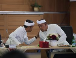 Dedi Mulyadi Inisiasi Lomba Dayung Piala Gubernur di Kalimalang