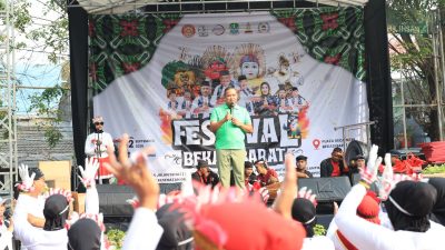 Bekasi - Wali Kota Bekasi Tri Adhianto hadir di Festival Bekasi Barat sebagai puncak HUT ke-81 RI, Sabtu (12/9/2026). Foto: Ist/Gobekasi.id.
