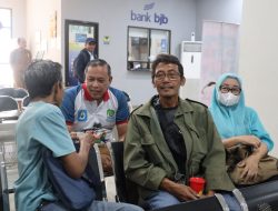 Respons Keluhan Warga di Medsos, Wali Kota Bekasi Sidak Kantor Disdukcapil