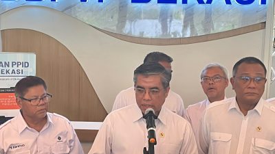 Bekasi - Menaker Yassierli sebut transisi industri hijau buka peluang kerja baru, Kemenaker siapkan anggaran Rp 1,7 triliun untuk pelatihan 270 ribu orang di BBPVP Bekasi. Foto: Septian/Gobekasi.id.