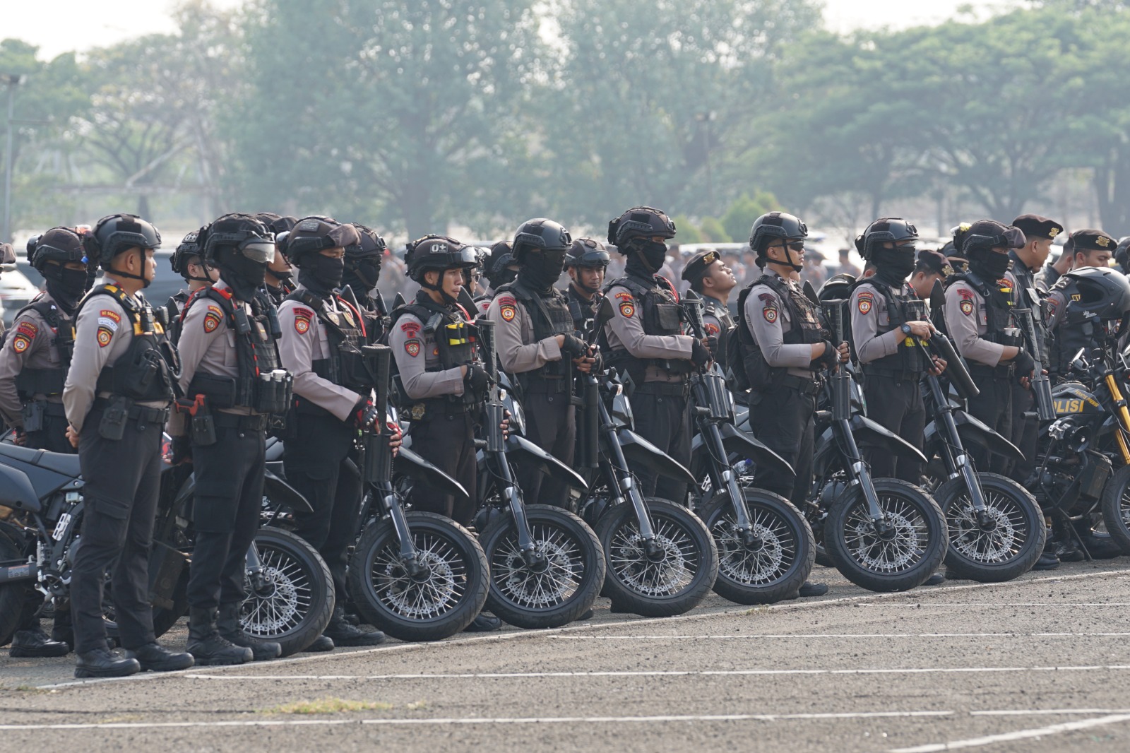 Bekasi - Apel pergeseran pasukan jelang Pilkades serentak Kabupaten Bekasi di Kecamatan Cikarang Selatan, Sabtu (19/9/2026). Foto: Ist/Gobekasi.id.