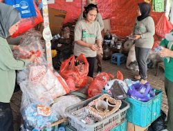 Sampah Plastik Tak Laku Dijual, Ibu-Ibu Pondok Melati Ubah Jadi BBM
