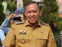 Wali Kota Bekasi Tri Adhianto Luncurkan Program Gebrak Pasar Demi Dongkrak UMKM