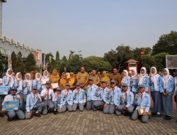 Pemkot Bekasi Warnai Penyerahan Penghargaan Tingkat Provinsi dan Apresiasi Pelajar SMAN 1 & 10