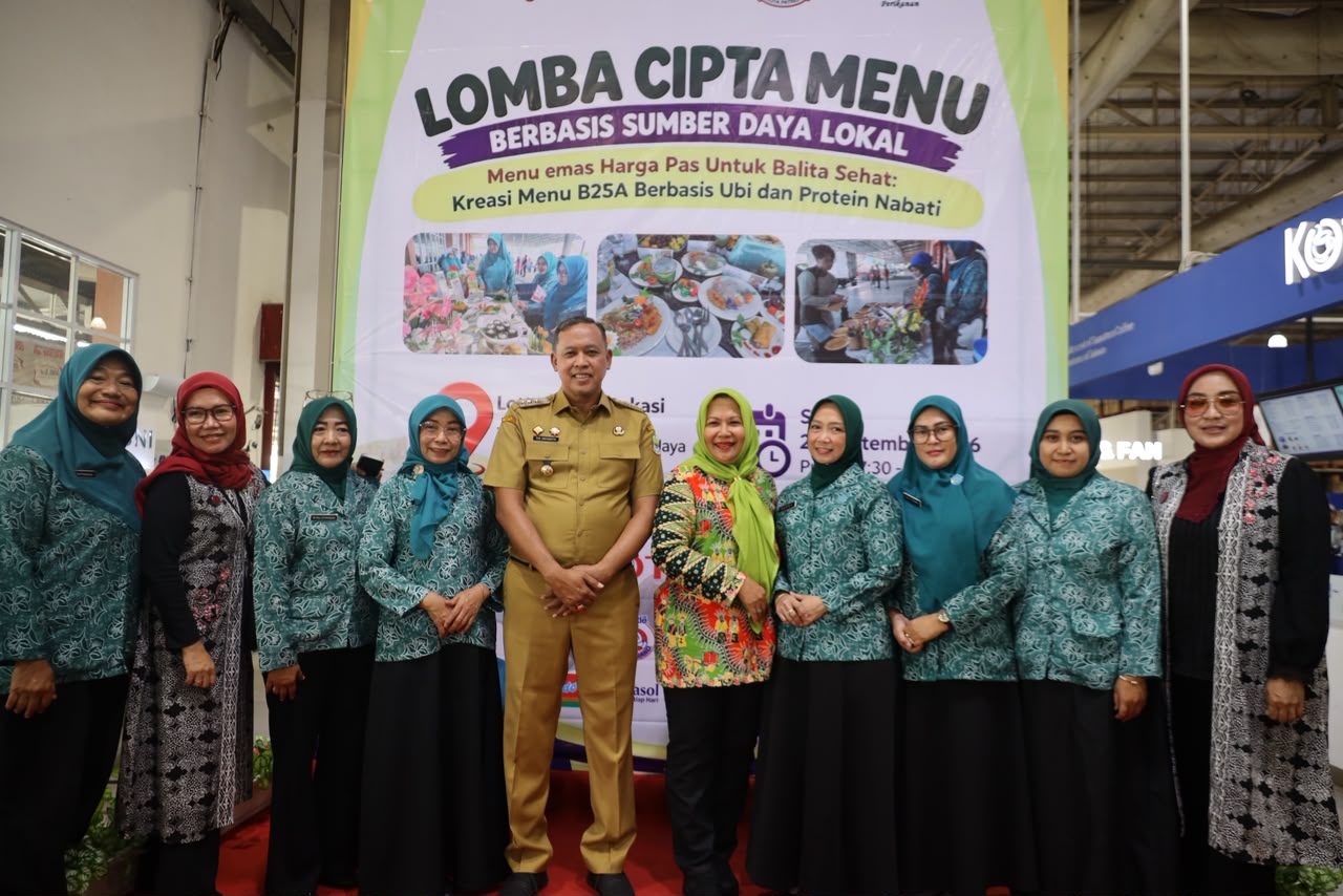 Bekasi - Wali Kota Bekasi Tri Adhianto menekankan pentingnya meningkatkan kesadaran masyarakat akan pentingnya asupan protein seimbang untuk mendukung tumbuh kembang anak secara optimal. Foto: Ist/Gobekasi.id.