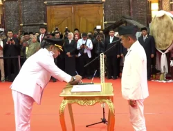 Resmi Dilantik Jadi Bupati Bekasi Definitif, Asep Surya Atmaja Ditarget Dedi Mulyadi Bereskan Sampah dan Kerapian Kota