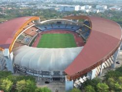 Revitalisasi Rampung, Stadion Wibawa Mukti Resmi Diserahterimakan ke Pemkab Bekasi