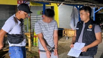 Bekasi - Polres Metro Bekasi amankan pelaku begal OD (22) bersenjata celurit di Cibarusah (31/10/2026). Polisi dalami 12 laporan curas & buru DPO AM (23). Foto: Ist/Gobekasi.id.