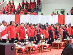Hasto Jadikan Sekolah Lansia Bekasi Contoh untuk Daerah yang Dipimpin Kader PDI Perjuangan