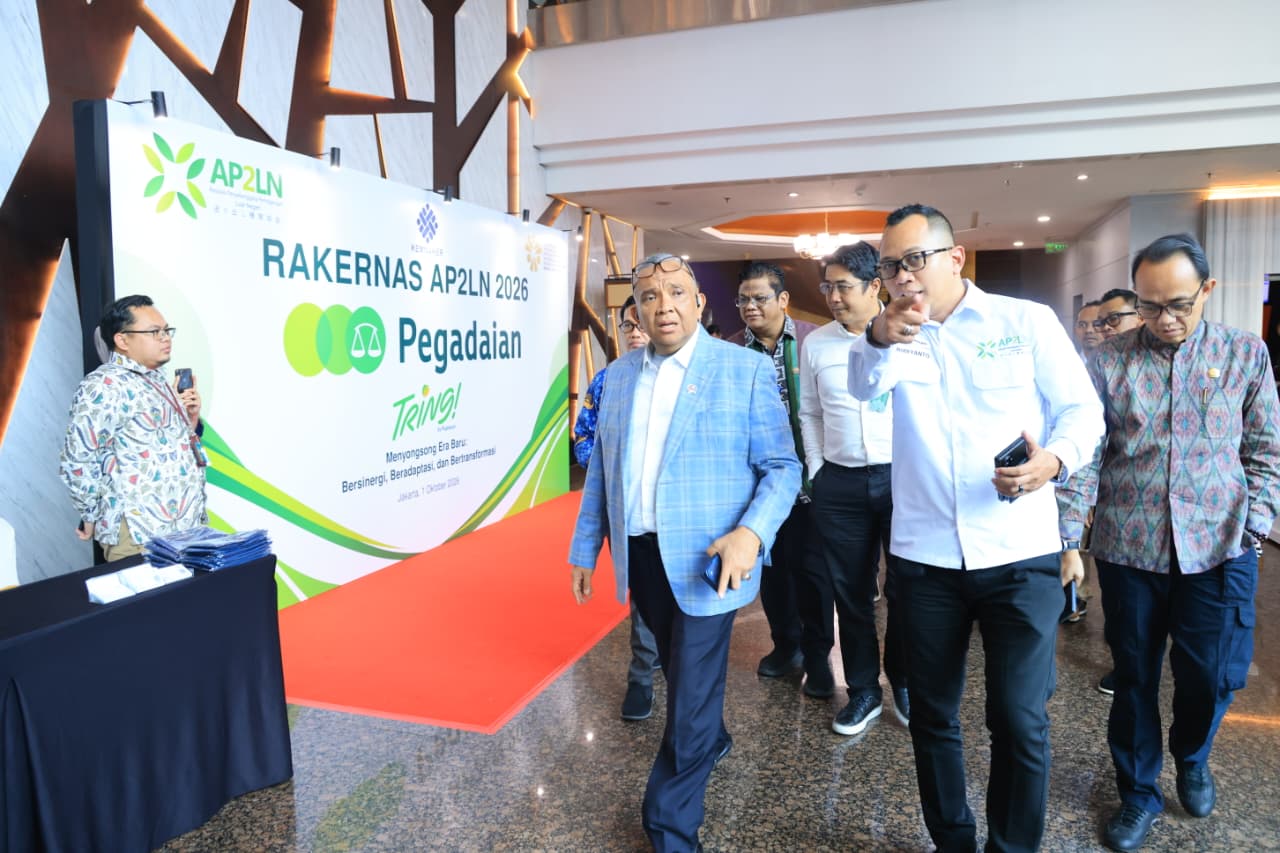 Jakarta - Wakil Menteri Ketenagakerjaan (Wamenaker) Afriansyah Noor saat menghadiri Rapat Kerja Nasional (Rakernas) AP2LN di Jakarta, Kamis (1/10/2026). Foto: Kemnaker/Gobekasi.id.