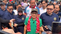 Bekasi - Menko PM Muhaimin Iskandar (Cak Imin) kunjungi Perumahan Vida Mustikajaya, Kota Bekasi (4/10/2026), soroti pasar rakyat dan UMKM sebagai prototipe nasional. Foto: Septian/Gobekasi.id.