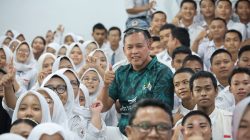 Bekasi - Wali Kota Bekasi Tri Adhianto mulai melakukan penjajakan langsung ke sekolah-sekolah kejuruan untuk memetakan lulusan yang memiliki kompetensi sesuai dengan kebutuhan proyek, salah satunya Pengolahan Sampah Menjadi Energi Listrik (PSEL) di Bantargebang. Foto: Gobekasi.id.