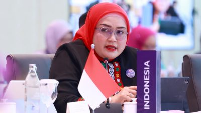 Bekasi - Direktur Jenderal Pembinaan Hubungan Industrial dan Jaminan Sosial Tenaga Kerja Kemnaker Indah Anggoro Putri. Foto: Kemnaker/Gobekasi.id.