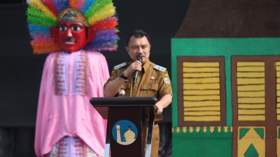 Bekasi - Wawali Bekasi Abdul Harris Bobihoe resmi buka AVASSCO XI di SMAI Al Azhar 8 Summarecon, Selasa (13/10/2026). Dorong keseimbangan akademik dan seni siswa. Foto: Ist/Gobekasi.id.