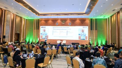 Bekasi - Wakil Menteri Ketenagakerjaan (Wamenaker) Afriansyah Noor dalam Forum Komunikasi Lembaga Sertifikasi Profesi P2 BUMN Summit 2026 di Jakarta, Kamis (15/10/2026). Foto: Kemnaker/Gobekasi.id.