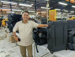 Kunjungi Pabrik Tas, Ketua Kadin Kota Bekasi Dorong Produk Lokal Tembus Pasar Ekspor