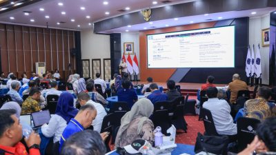 Jakarta - Kemnaker buka program pelatihan vokasi bagi 50.000 pekerja terdampak PHK, Kamis (22/10/2026). Menaker Yassierli sediakan sertifikasi BNSP & fasilitas lengkap. Foto: Kemnaker/Gobekasi.id.