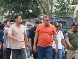 Tri Adhianto Tinjau Jalan Muchtar Tabrani Bekasi Utara: Siapkan Pembebasan Lahan dan Drainase Tengah