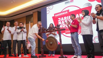 Bekasi - Wamenaker Afriansyah Noor ajak JARNAS.INDO jadi mitra strategis pengawasan ketenagakerjaan (25/10/2026). Kemnaker dorong green jobs & pelatihan digital. Foto: Kemnaker/Gobekasi.id.