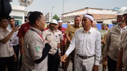 Bekasi - Gubernur Jabar Dedi Mulyadi (KDM) dan Wali Kota Bekasi Tri Adhianto sosialisasikan aplikasi Nyari Gawe (26/10/2026). Sediakan 2.887 lowongan kerja bebas calo. Foto: Ist/Gobekasi.id.