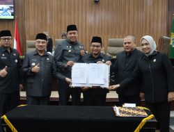 DPRD dan Pemkot Bekasi Sahkan Perda APBD 2027 dalam Rapat Paripurna