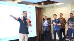 Bekasi - Bupati Bekasi, dr. Asep Surya Atmaja saat memberikan sambutan dalam pelaksanaan Job Fair Virtual Kabupaten Bekasi Tahun 2026 yang dilaksanakan langsung di berbagai kanal media sosial, dilaksanakan di Jababeka Golf, Jababeka Cikarang, Cikarang Timur, pada Selasa, (27/10/2026). Jobfair dilaksanakan 2 hari, dari 27-28 Oktober 2026. Foto: Ist/Gobekasi.id.