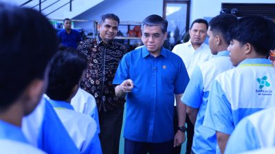 Ambon - Menteri Ketenagakerjaan, Yassierli saat mengunjungi Balai Pelatihan Vokasi dan Produktivitas (BPVP) Ambon,, Maluku, Sabtu (31/10/2026). Foto: Kemnaker/Gobekasi.id.