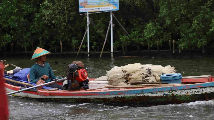 Bekasi - Dinas Perikanan Kab. Bekasi dorong ekowisata mangrove & perikanan tangkap di pesisir Utara (29/10/2026) guna bangkitkan UMKM & ekonomi nelayan lokal. Foto: Ist/Gobekasi.id.